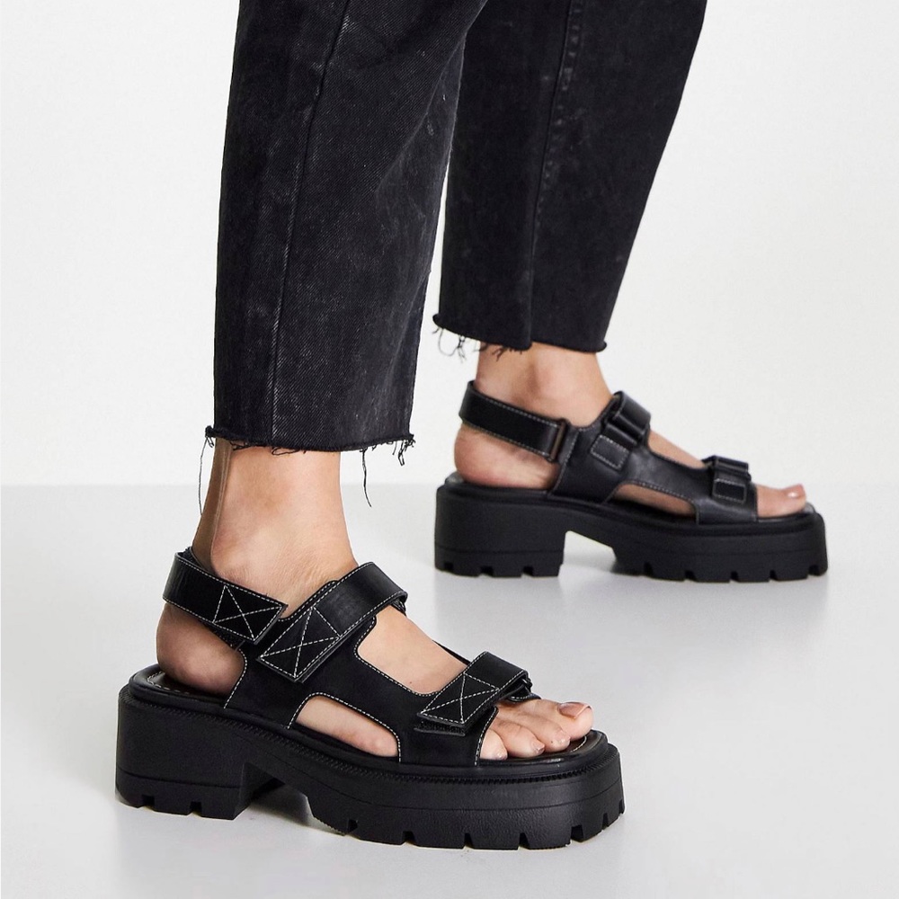 Topshop Petro Chunky Flat Sandals
